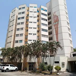Araras Service , Caldas Novas Brasil